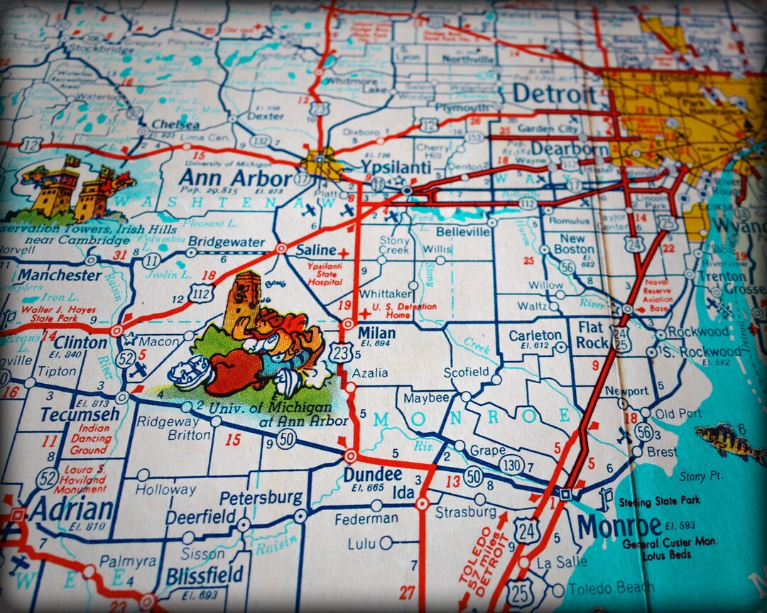 University of Michigan Retro Map Print Funky Vintage Turquoise Photo ...