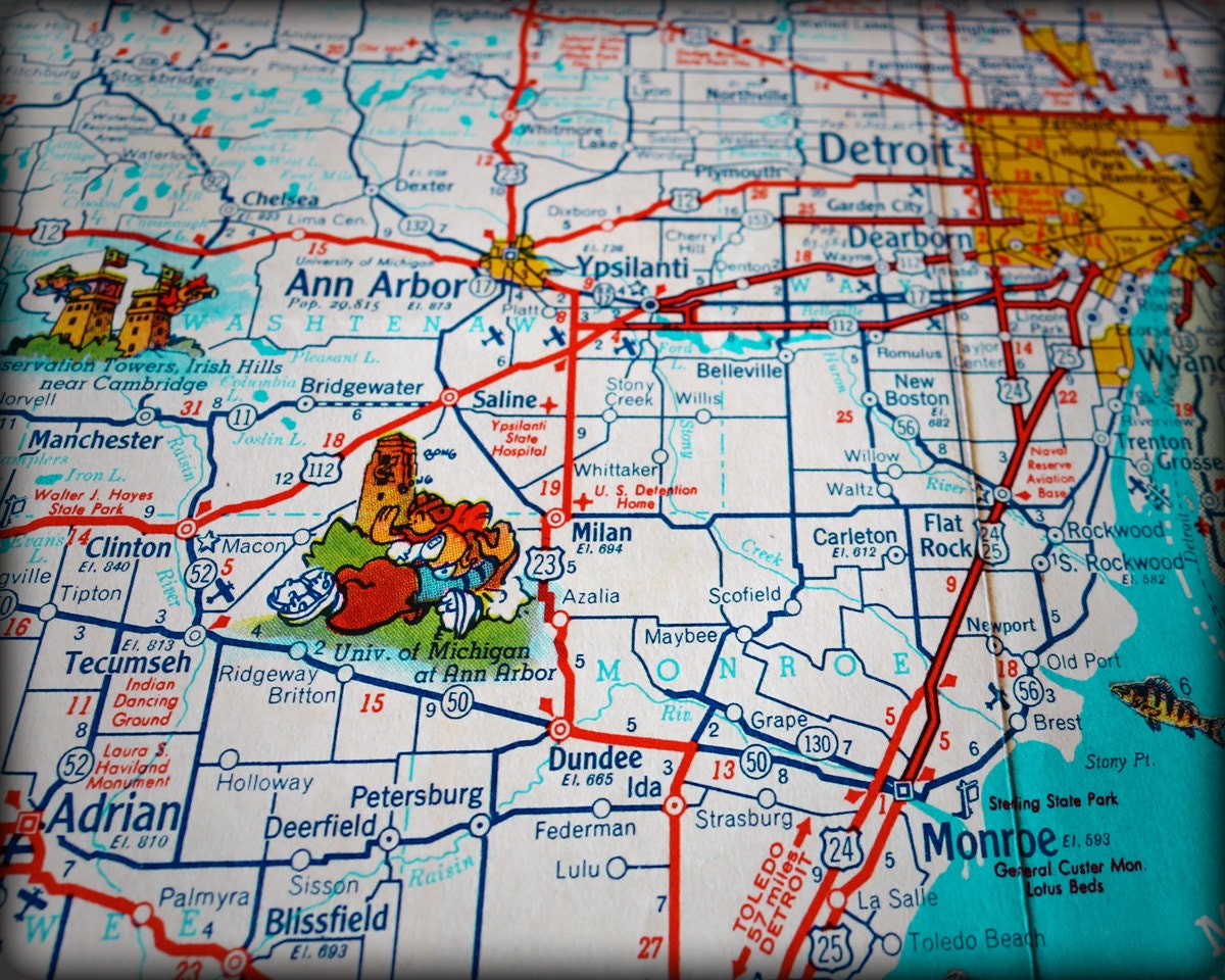 University of Michigan Retro Map Print Funky Vintage Turquoise Photo ...