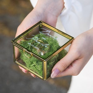 Square Gold Glass Ring Box with Moss - Personalized Ring Box for Wedding Ceremony, Modern Ring Holder for Engagements, Rustic Wedding Gift