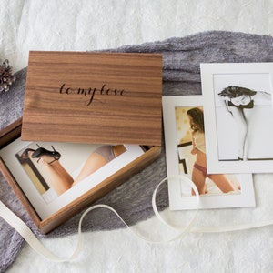 Wood Boudoir Box with 10 Photo Mats for 4x6 Prints - Wedding Day Gift for Groom, Unique Anniversary Gift, Photo Storage, Gift for Husband