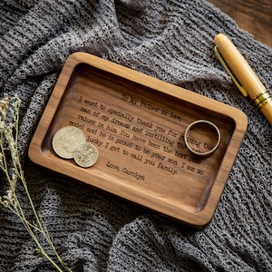 Plateau en bois rectangle - porte-clés ou porte-anneau gravé, plateau de chevet ou de bureau, cadeau de mariage père de la mariée marié papa FIL maman, cadeau de fête des mères