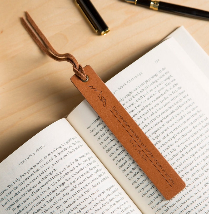 Engraved Leather Bookmark, 3rd Anniversary Bookmark Custom Handwritten Note Bookmark, Cute Mother's Day Gift Idea from Daughter Son To Mom image 3