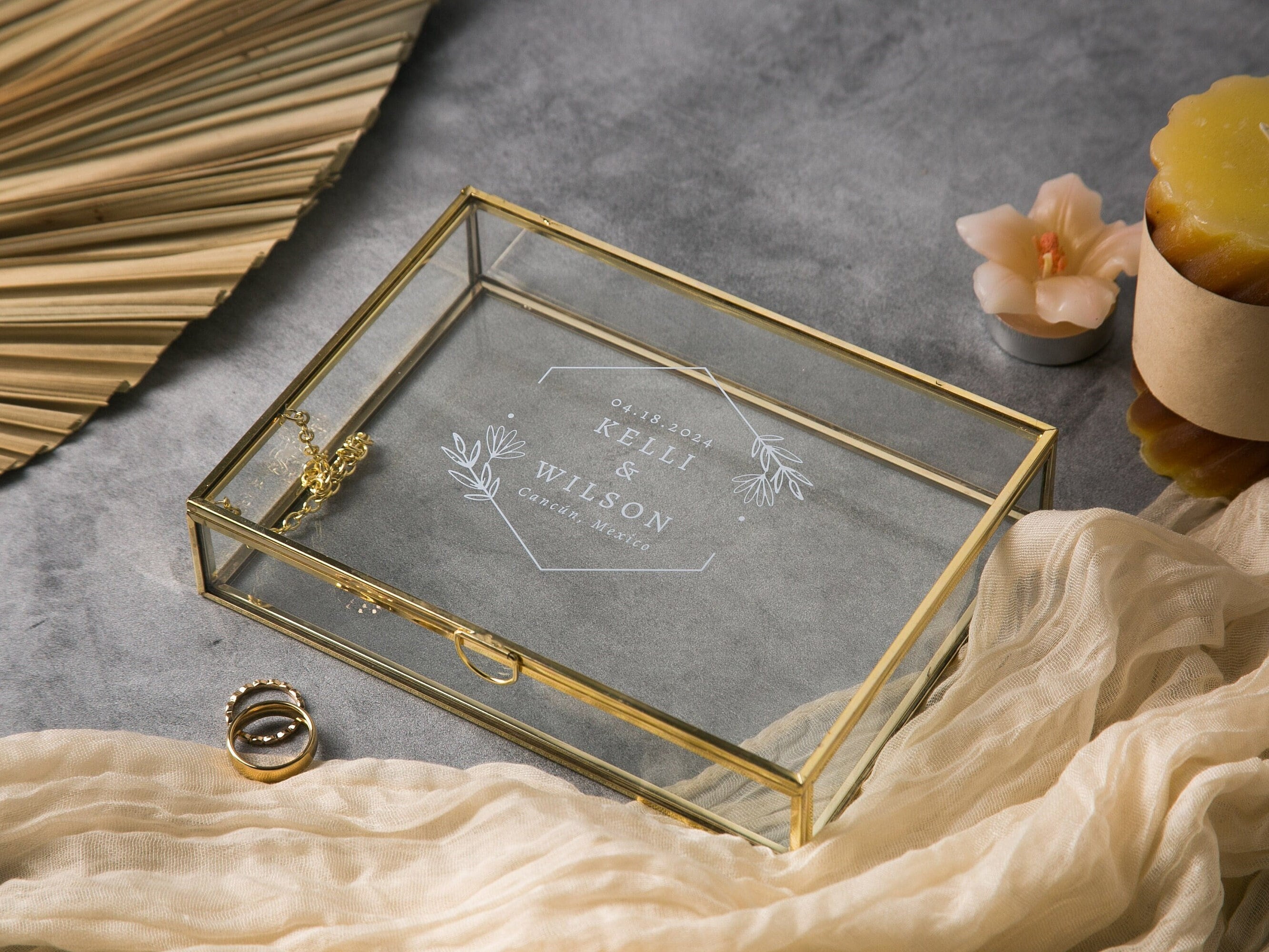 Clear Favor Boxes With Gold Base 4 X 4 X 4.5 Set of 12 