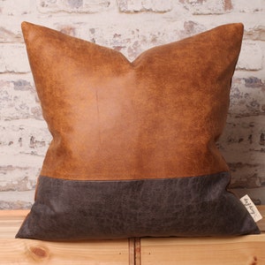 Housse de coussin en similicuir color block - Brun selle et gris acier, 20 x 20 pouces