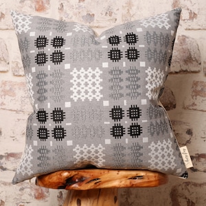 Funda de cojín estilo tapiz de manta galesa gris, tapiz galés, cojín de tapiz, cojín galés, almohada galesa de 16 x 20, 20 x 20 pulgadas