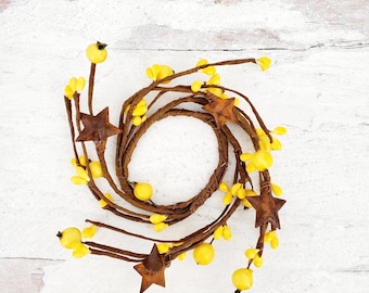 Anneau de bougie conique jaune, fruits rouges et étoiles, baies à pépins de 1,5 po. | Fournitures créatives, scrapbooking, compositions florales