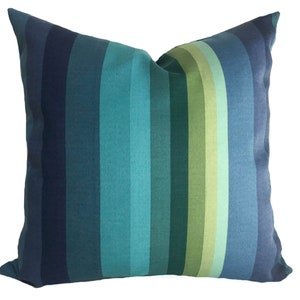 Funda de cojín para exterior con rayas verdes y azules y cremallera, ideal para porche o patio, almohada lumbar para exterior, 7 tamaños disponibles.