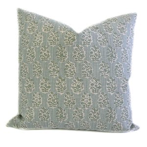 Green Floral Throw Pillow Cover: Cotton Linen Decorative Cushion