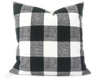 Outdoor plaid throw pillow cover with zipper, Black white outdoor cushion cover for porch, Buffalo plaid pillow, Cover for 20x20 insert
