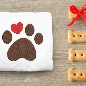 Pata de perro con el dedo del corazón Mini diseño de bordado