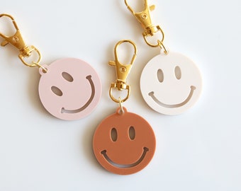 colorful happy face keychain | CHOOSE YOUR COLOR | back to school | gift | backpack | key chain | retro | 90s | bag tag | charm
