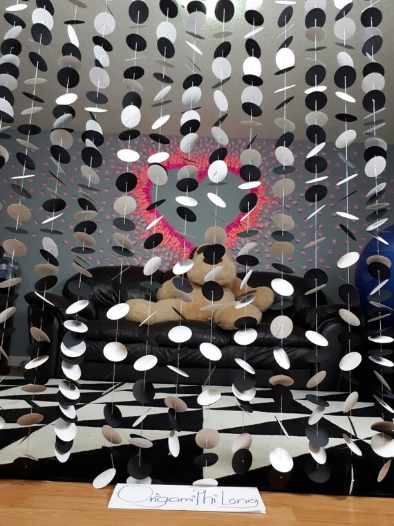 20 Strands Butterflies Backdrop, Black White Die Cut Butterflies Garland, White Black Decoration- Free Shipping