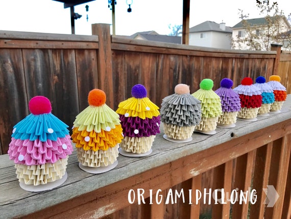 Cupcakes 3D Origami- Cake Birthday 3D Origami- Handmade Art Gift- Home Decoration