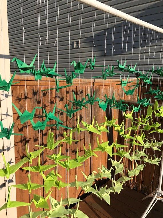 20 Strands/6 Ombre Green Origami Cranes On Strings - Japanese Photo Backdrop-Wedding Backdrop- Senbazuru- Engagement Decor