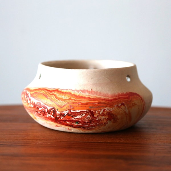 Vintage Nemadji cerámica colgante jarrón hecho a mano MCM remolino maceta de cerámica plantador