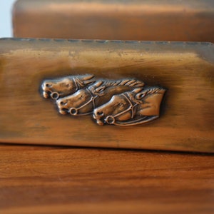 Portacartas o servilletas de metal con forma de caballo en tono cobre estilo retro occidental para cocina o oficina