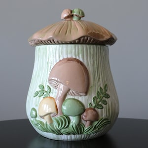 Grande boîte à biscuits vintage Arnel&#39;s Mushroom : boîte métallique de cuisine du milieu du siècle des années 1970