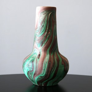 Vintage Mt Rushmore Pottery Vase Handmade MCM Green Swirl South Dakota Ceramic Pot