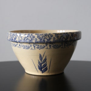 Robinson Ransbottom Spongeware Bowl 8&quot; Vintage Blue Sponge Mixing Bowl with Wheat Motif
