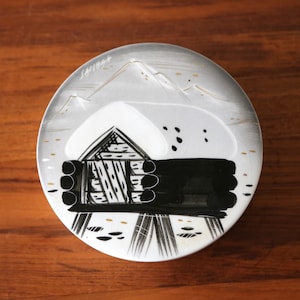 Sascha Brastoff Cabin Ceramic Trinket Box: Mid Century Modern Pottery