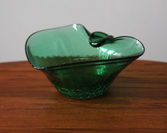 Vintage Green Crackle Art Glass Ashtray Mid Century Modern Hand Blown Ash Tray Tobacciana Blenko Style