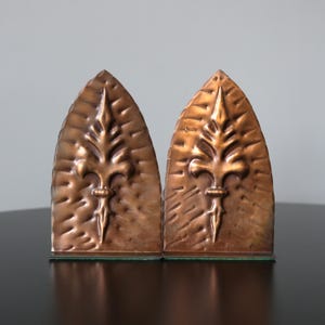Antique Craftsman Studios Bookends Arts + Crafts Hammered Copper Bookends Laguna Beach Calfiornia #220