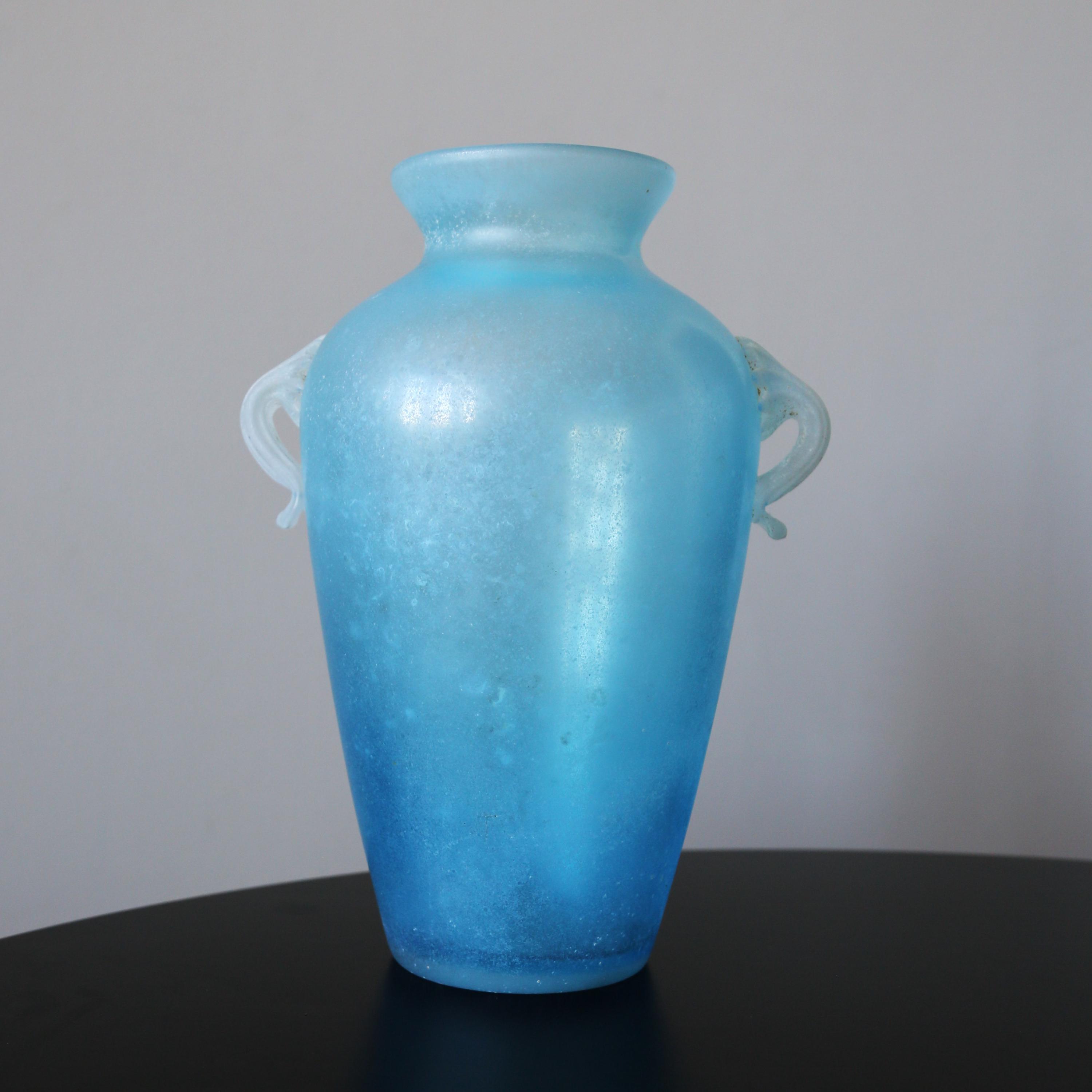 Vase amphore en verre soufflé rose irisé Murano
