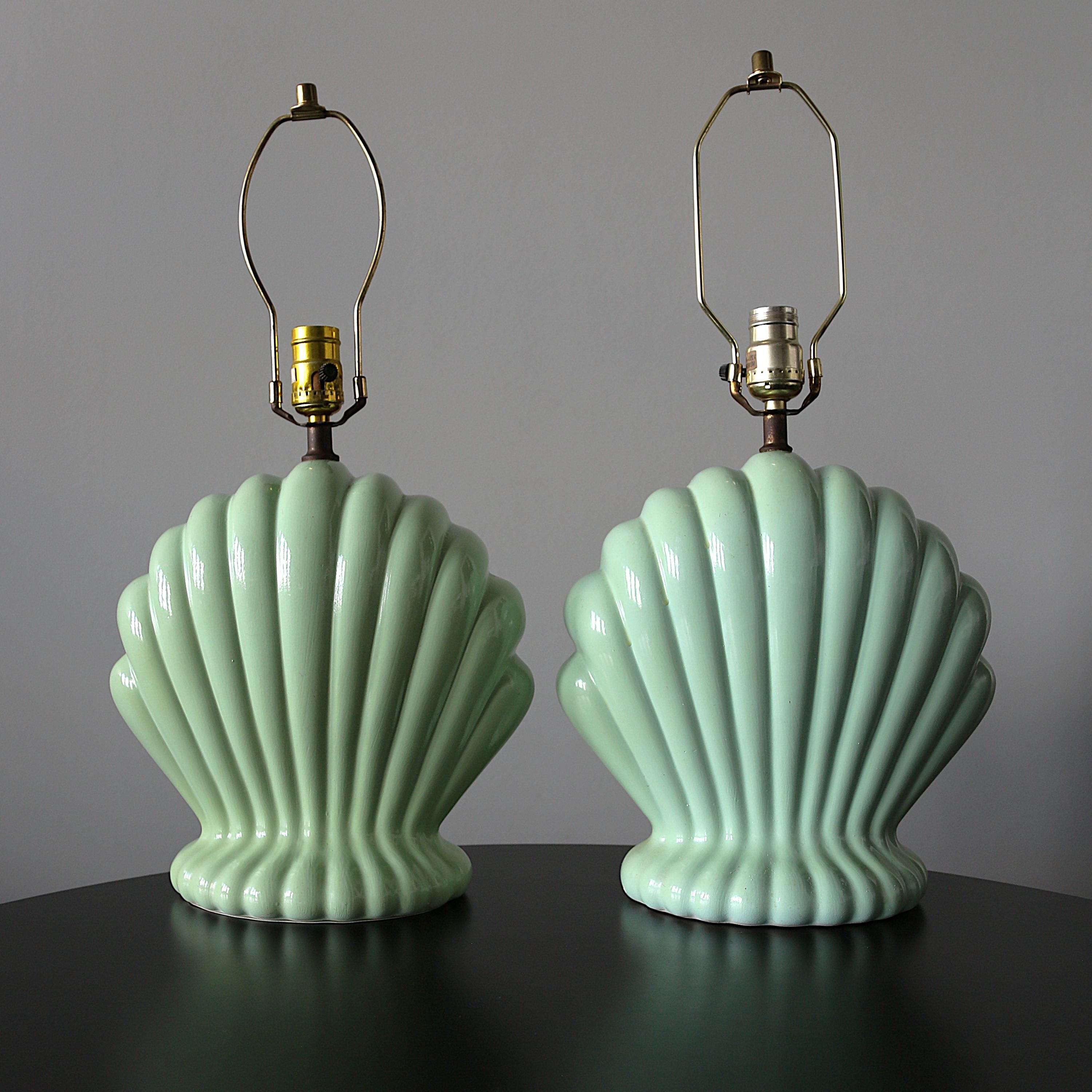 ヴィンテージ　シェル　ランプ Vintage Clam Shell Ceramic Lamp - Etsy