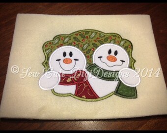 Appliqued Snowman Duo in a appliqued frame