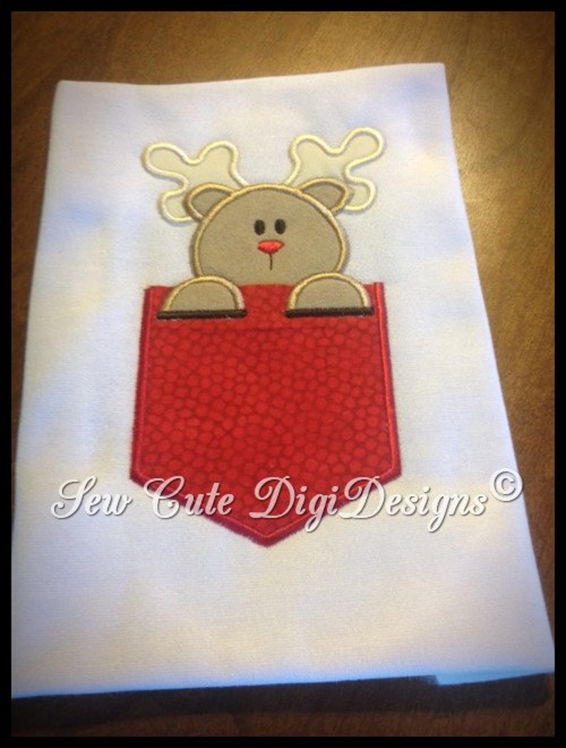 Pocket Peeking Christmas Reindeer Faux Pocket Applique Instant Download image 1