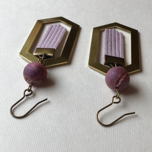 Hex Earrings with Lilac Vegan Suede Fringe & Amethyst Druzy zdjęcie 5