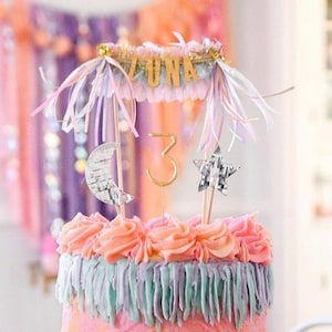 FRINGE CAKE TOPPER // Fancy Free Finery x House of Fete collaboration  // Customize your cake topper with your little one&#39;s name or age!