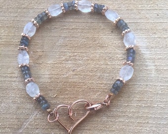 Bracelet with labradorite and moonstone, finished with rose gold plated details