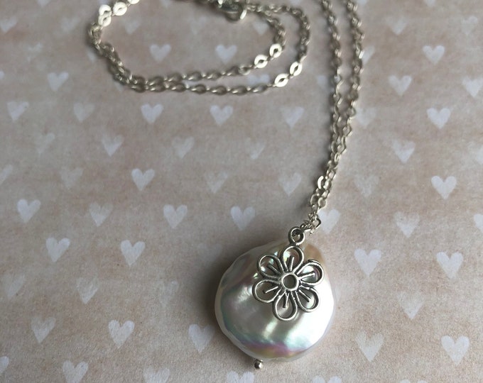Sterling silver necklace with keshi pearl and flower charm