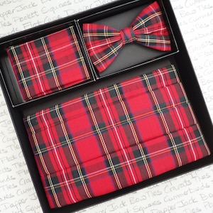 Roter Tartan Kummerbund,Fliege und Einstecktuch im Set