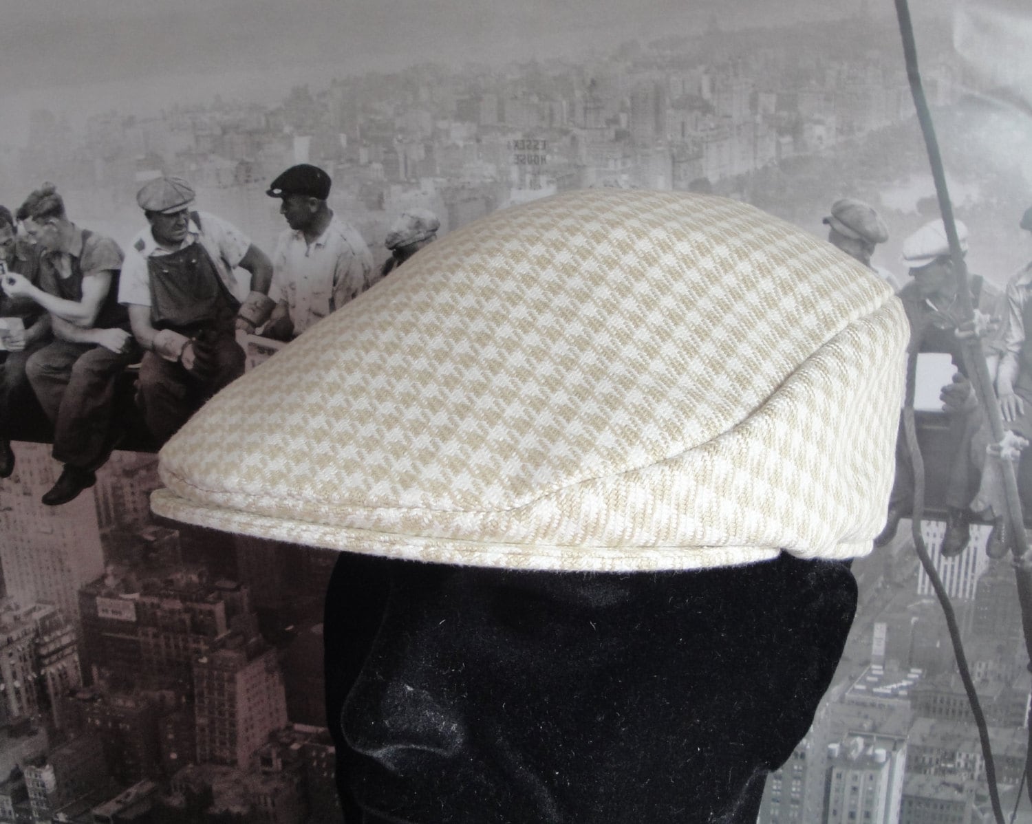 Flat Cap Cream and Beige Hounds Tooth 