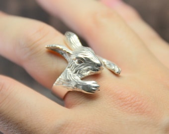 Rabbit Hug Ring