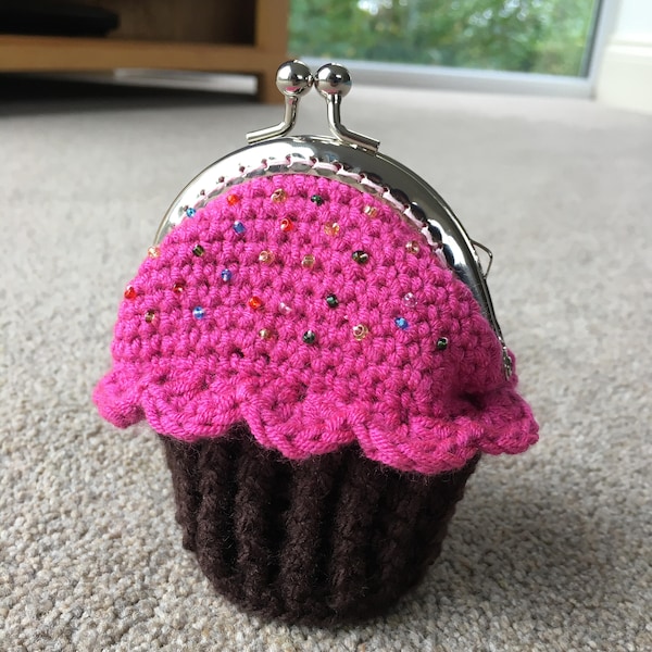 Cupcake Coin Purse Crochet Pattern
