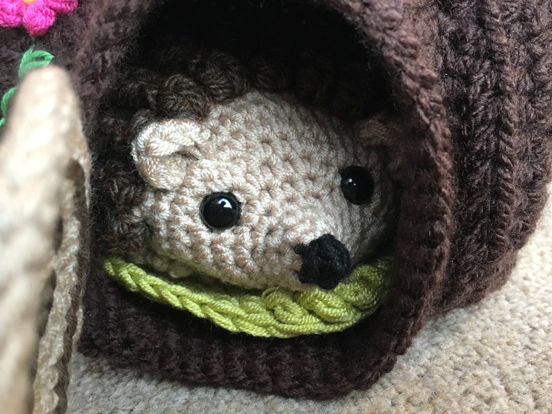 Hedgehog & Log House Playset Crochet Pattern image 6