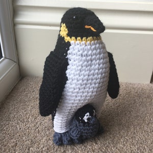 Laying Emperor Penguin & Chick Crochet Pattern image 7