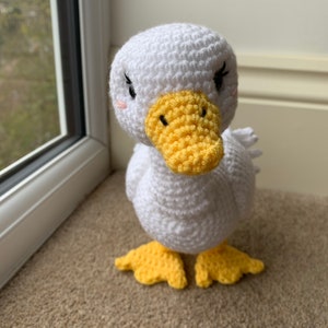 Duck with Hatching Duckling Crochet Pattern image 2