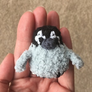 Laying Emperor Penguin & Chick Crochet Pattern image 9