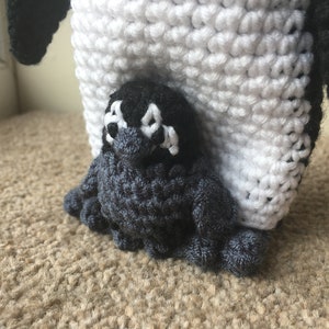 Laying Emperor Penguin & Chick Crochet Pattern image 8