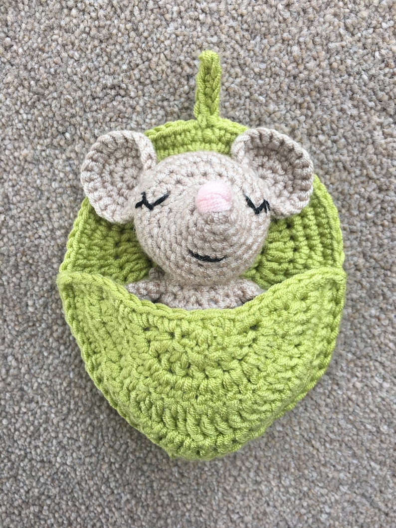 Mouse in a Leaf Sleeping Bag Crochet Pattern image 5