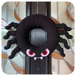 Halloween Spider Wreath Crochet Pattern