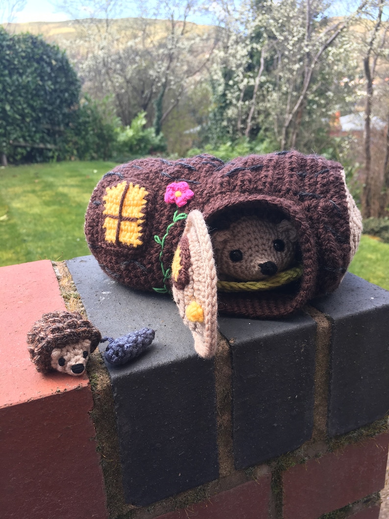 Hedgehog & Log House Playset Crochet Pattern image 5