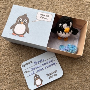 Streichholzschachtel Haustier - Pinguin Häkelanleitung, mit druckbarer Box & Namenskärtchen