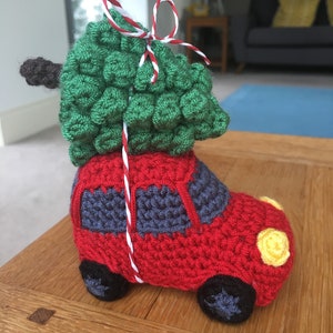 Driving Home for Christmas, Car with Tree Crochet Pattern