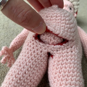 Birthing Mother & Baby Crochet Pattern image 3