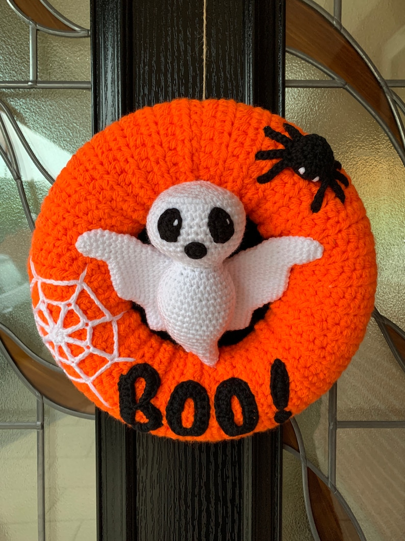 Halloween Ghost Wreath Crochet Pattern image 7